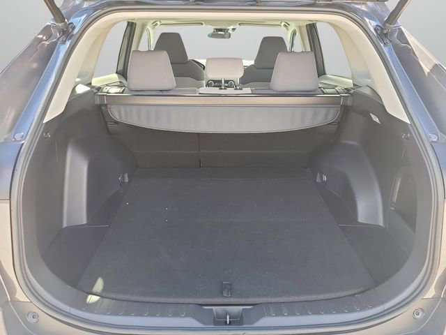 Used 2021 Toyota RAV4 XLE w/ Convenience Package image 12