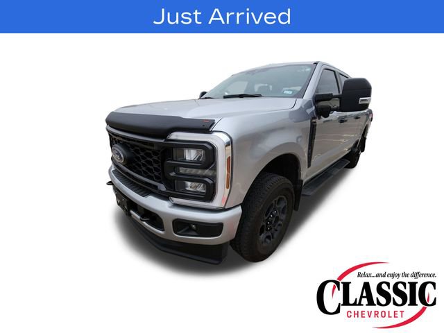 Used 2024 Ford F250 XL w/ STX Appearance Package AWD/4WD image 4