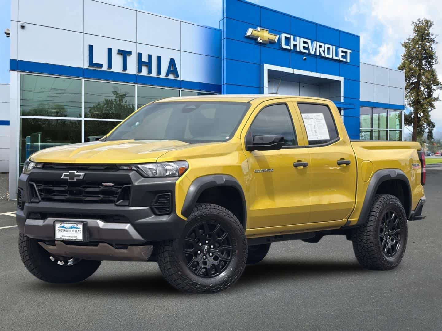 Used 2023 Chevrolet Colorado Trail Boss w/ LPO, Skid Plate Package AWD/4WD image 1