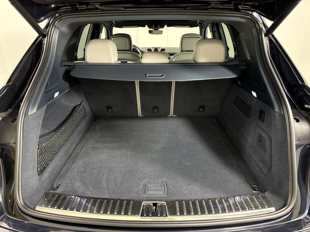 Certified 2023 Porsche Cayenne S Platinum AWD/4WD image 20