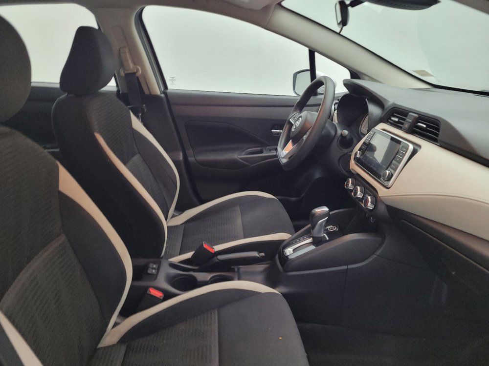 Used 2021 Nissan Versa SV FWD image 21