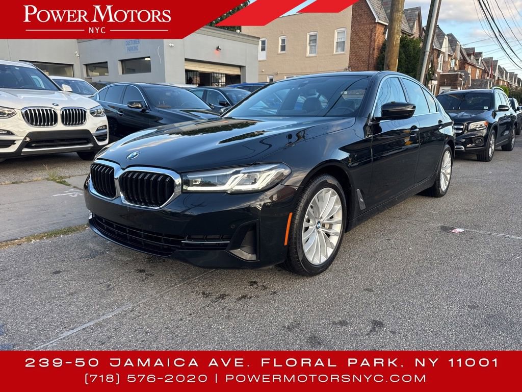 Used 2022 BMW 530i xDrive w/ Premium Package