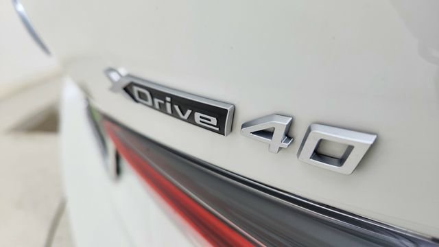 Used 2025 BMW i4 xDrive40i w/ Premium Package AWD/4WD image 18