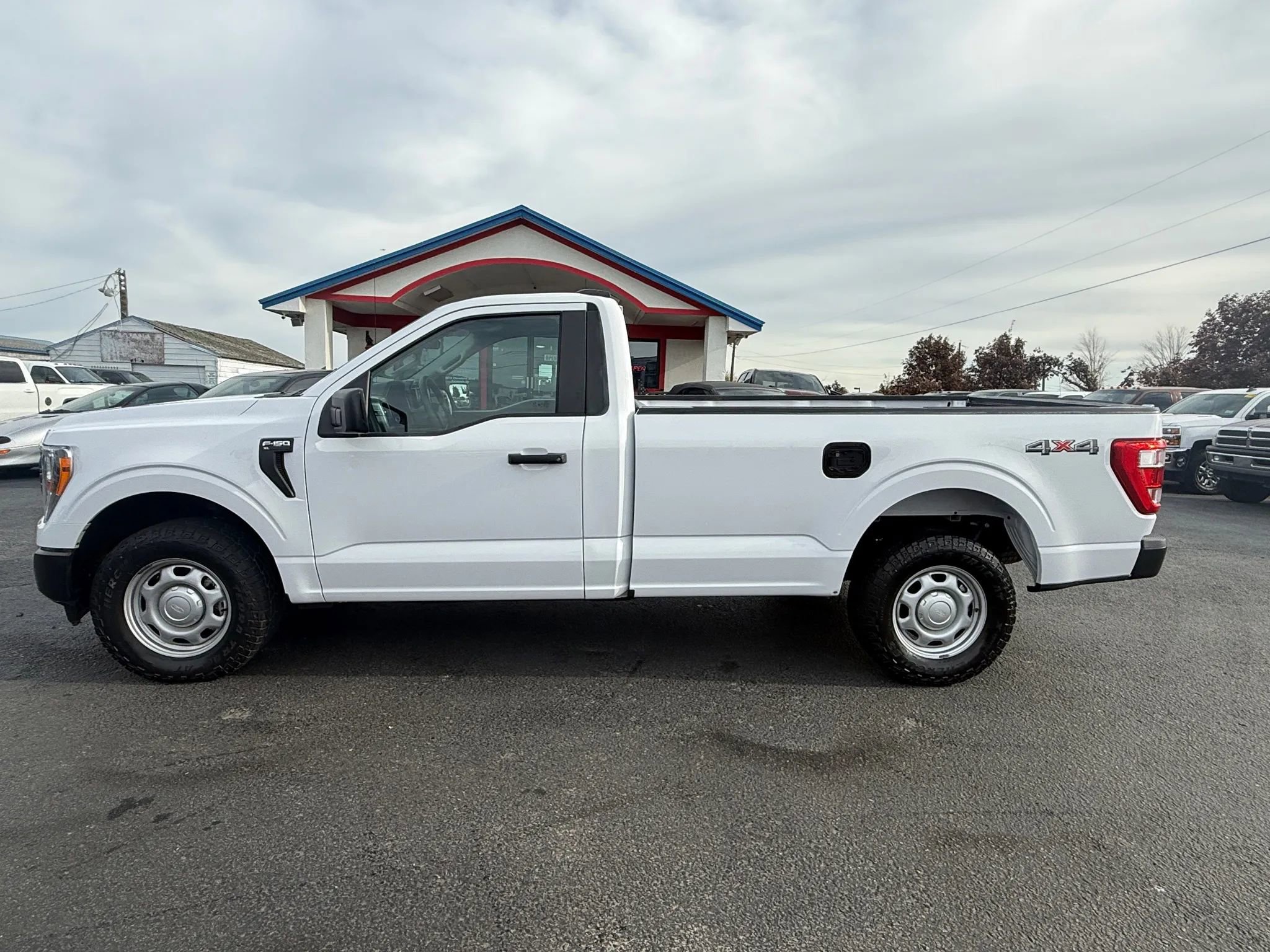 Used 2021 Ford F150 XL image 2