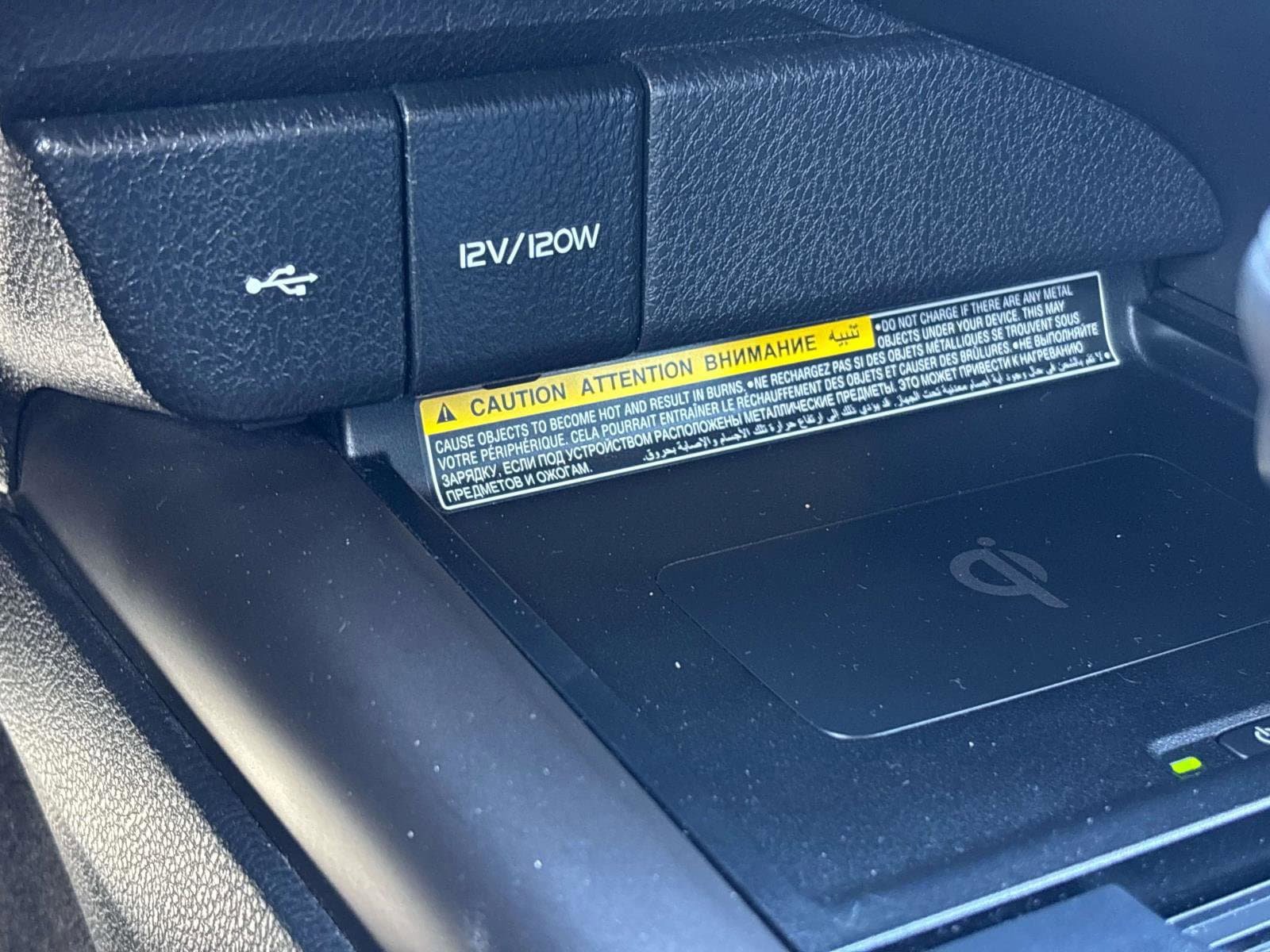 Used 2021 Toyota Camry XLE FWD image 23