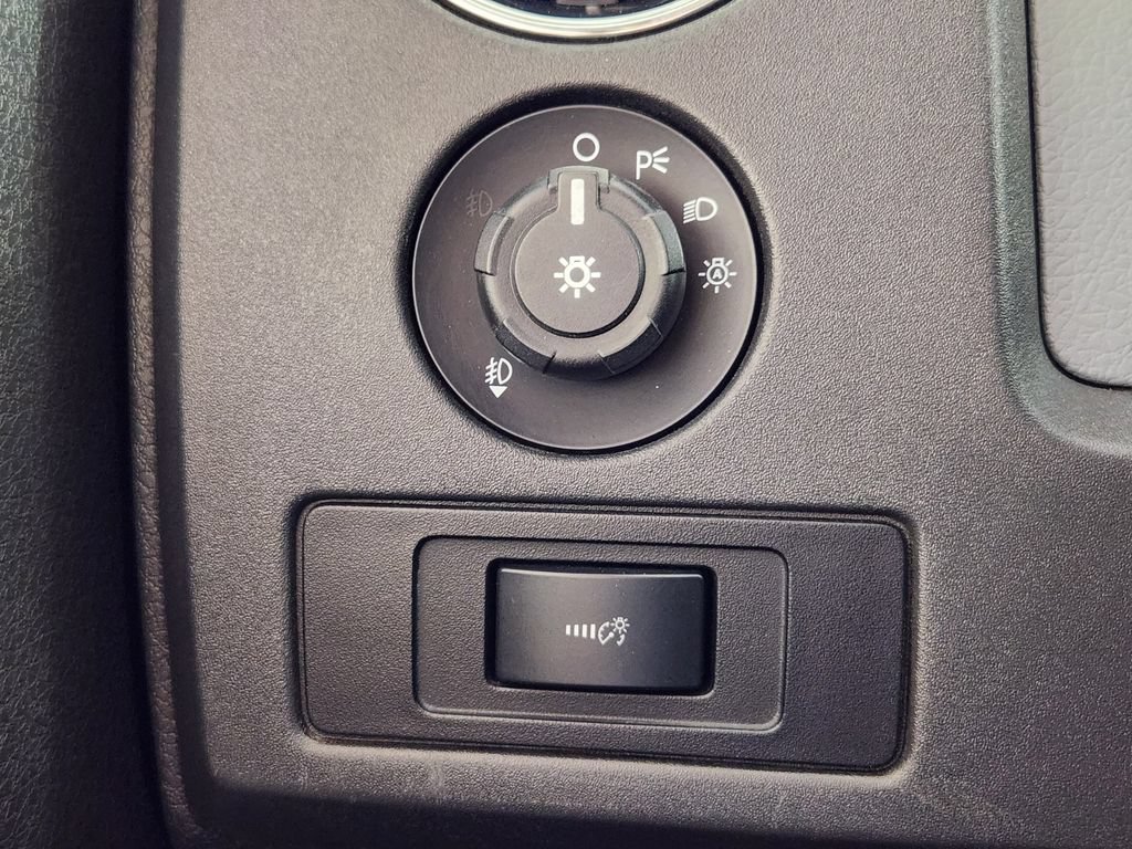 Used 2013 Ford F150 XLT AWD/4WD image 27