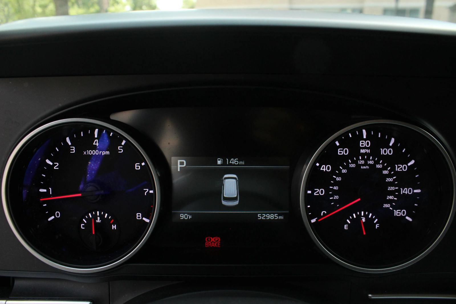 Used 2024 Kia Carnival LX FWD image 30