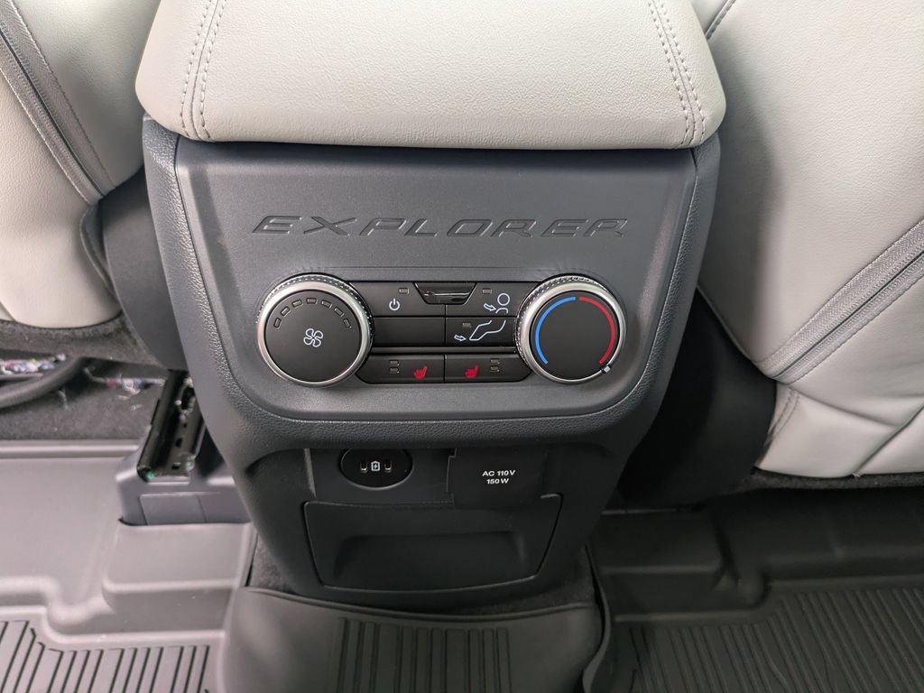 New 2026 Ford Explorer Platinum AWD/4WD image 19