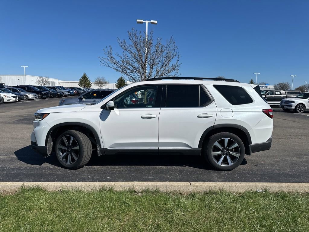 Used 2023 Honda Pilot Elite image 8