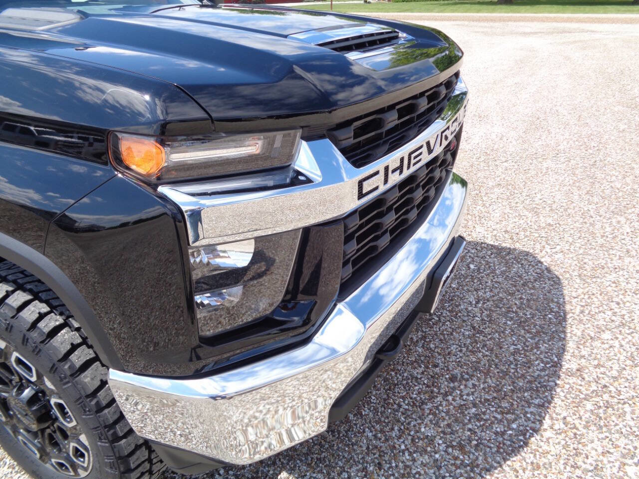 Used 2022 Chevrolet Silverado 2500 LT w/ Convenience Package AWD/4WD image 25