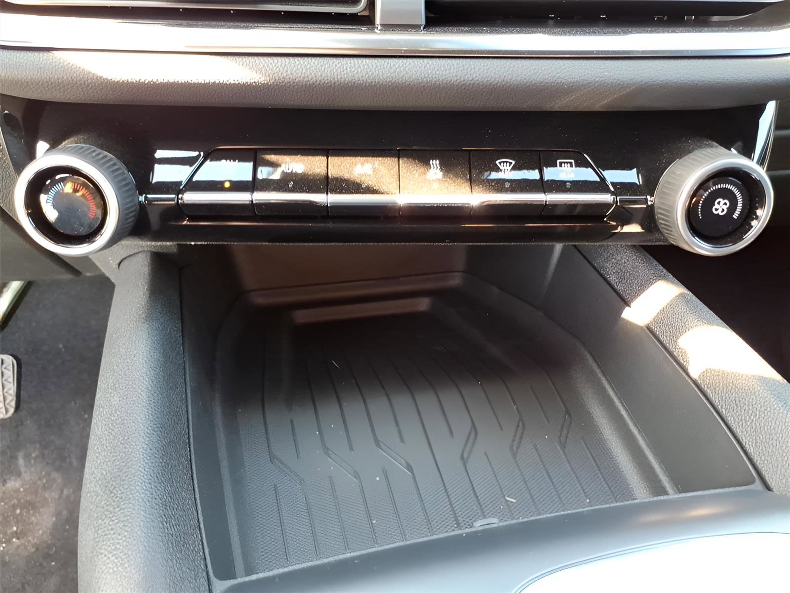 New 2026 Chevrolet Equinox EV LT w/ LPO, All-Weather Mat Package image 22