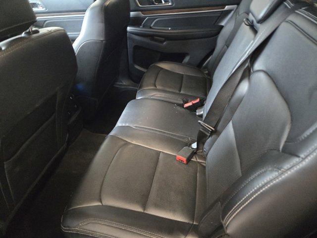 Used 2019 Ford Explorer Limited AWD/4WD image 16