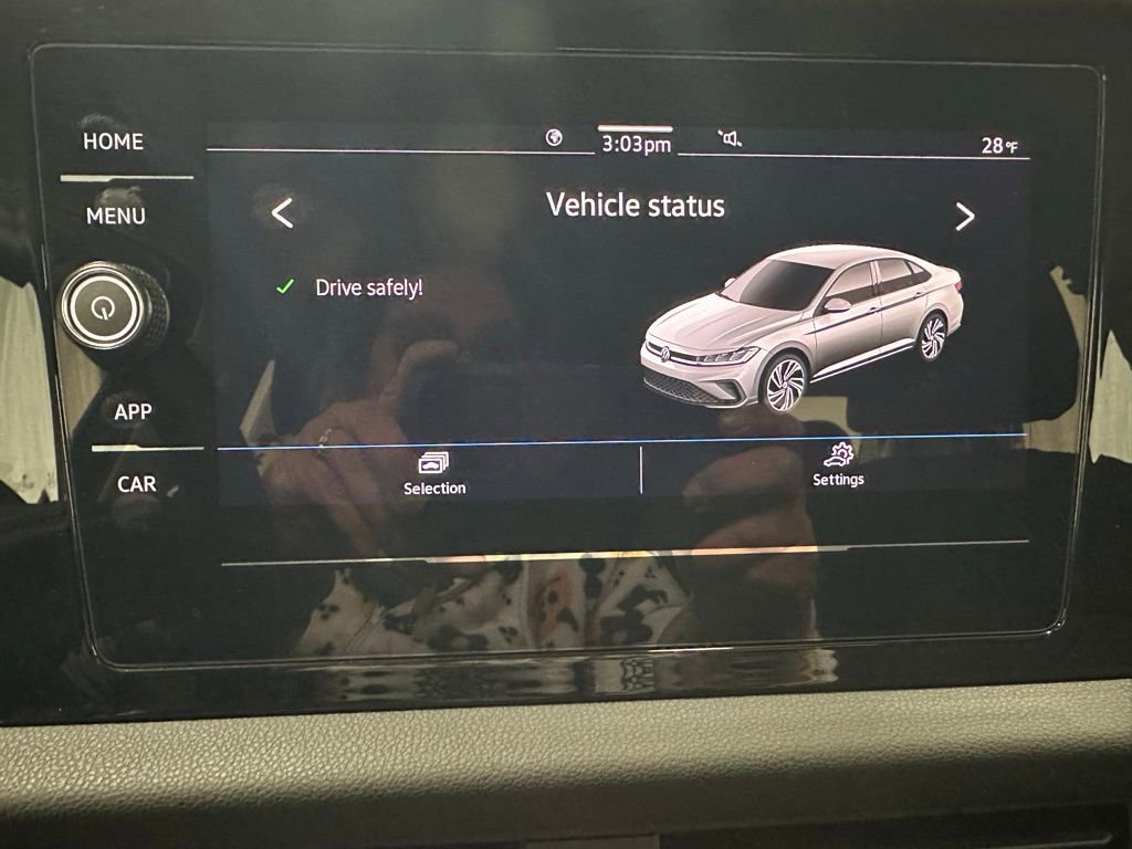 Used 2025 Volkswagen Jetta S image 30