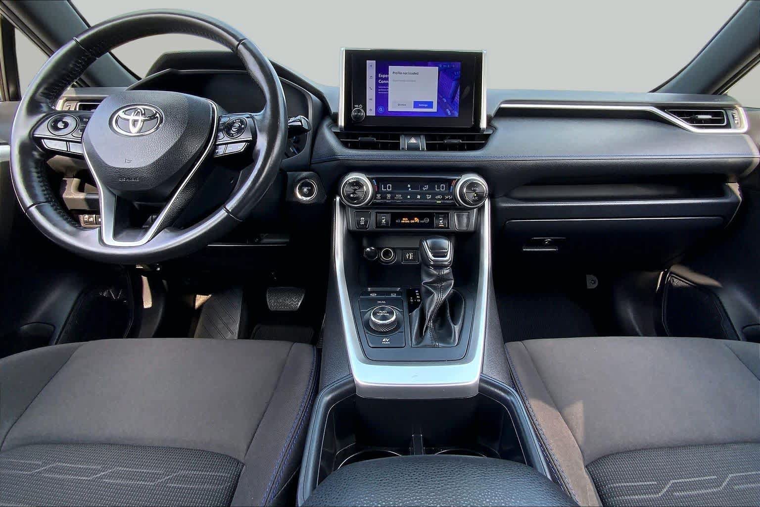 Used 2023 Toyota RAV4 SE w/ Convenience Package AWD/4WD image 15