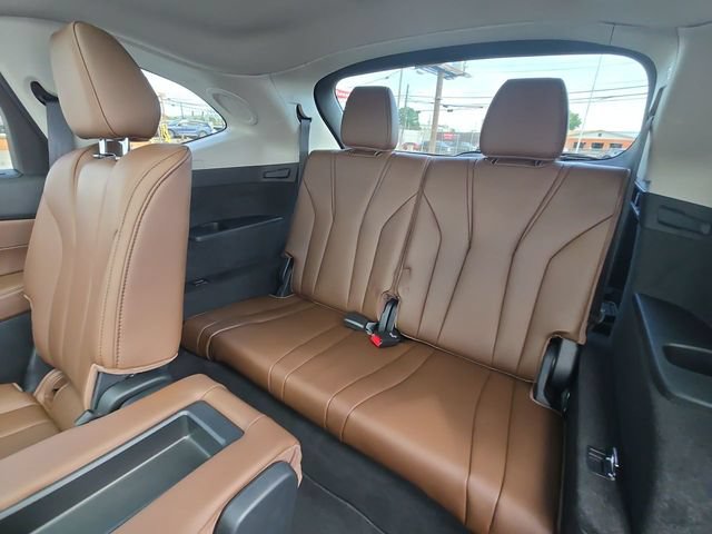 Certified 2025 Acura MDX w/ Technology Package FWD image 24