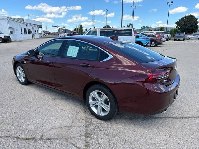 Used 2019 Buick Regal Preferred FWD image 3