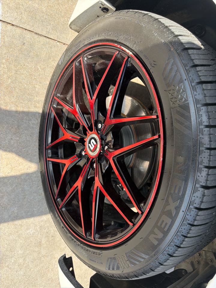 Used 2018 Nissan Altima 2.5 SR w/ SR Midnight Edition FWD image 32