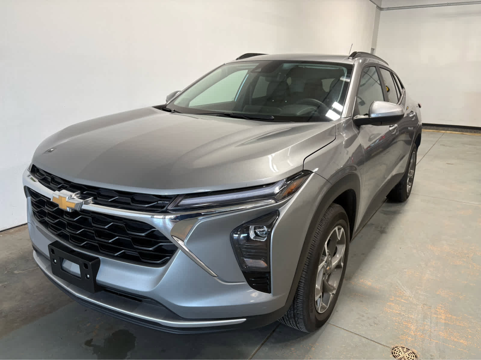 Certified 2025 Chevrolet Trax LT w/ LT Convenience Package image 1