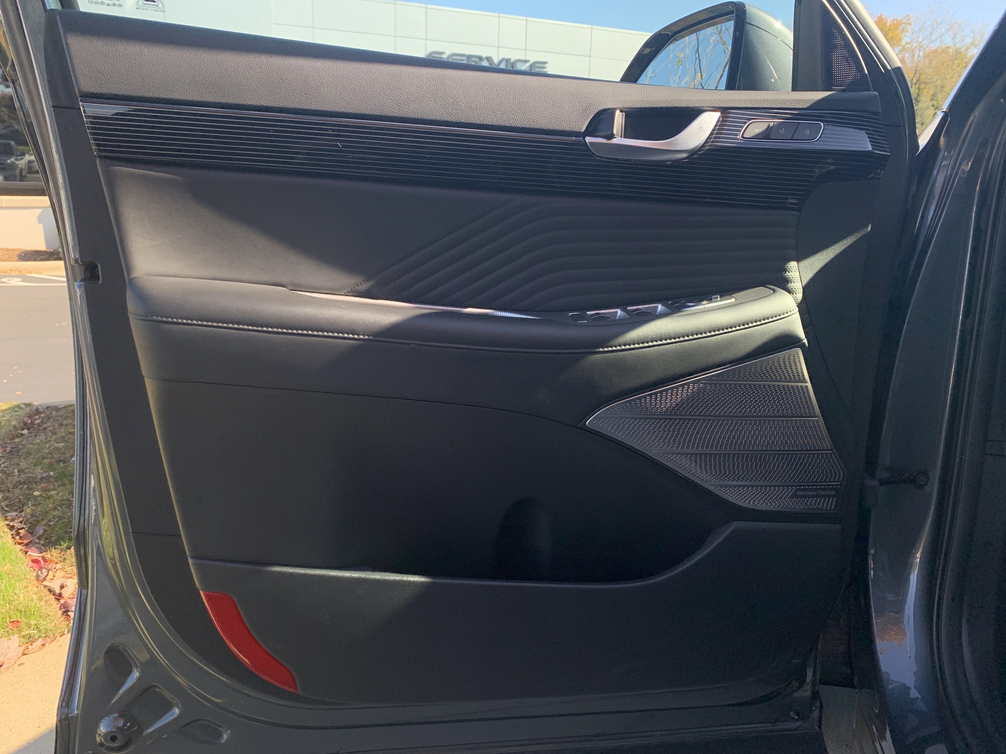 Used 2024 Hyundai Palisade Calligraphy image 14