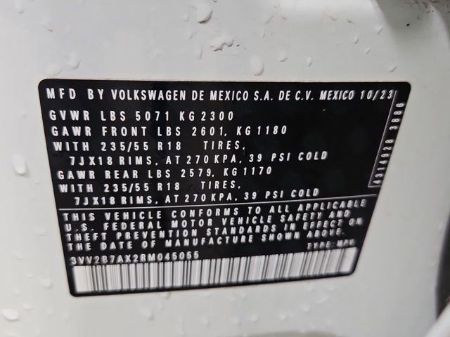 Used 2024 Volkswagen Tiguan SE AWD/4WD image 26