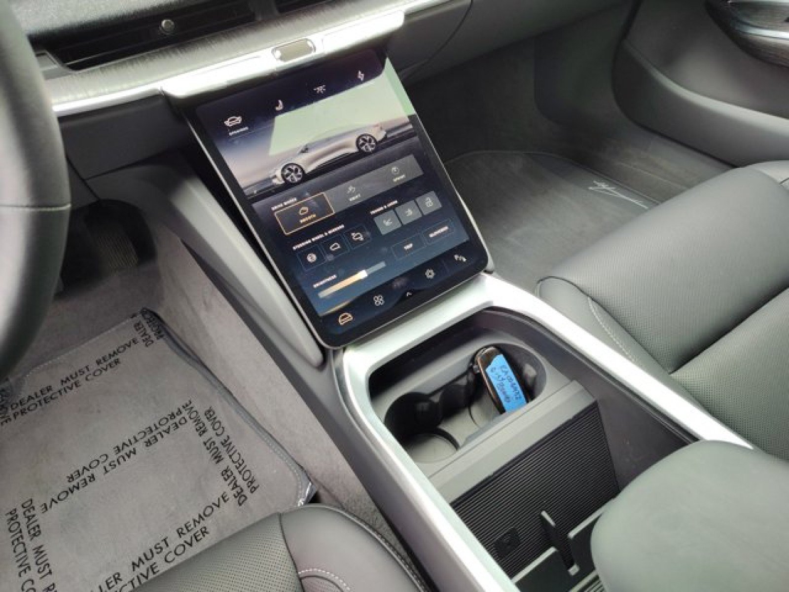 Used 2024 Lucid Air Pure RWD image 13