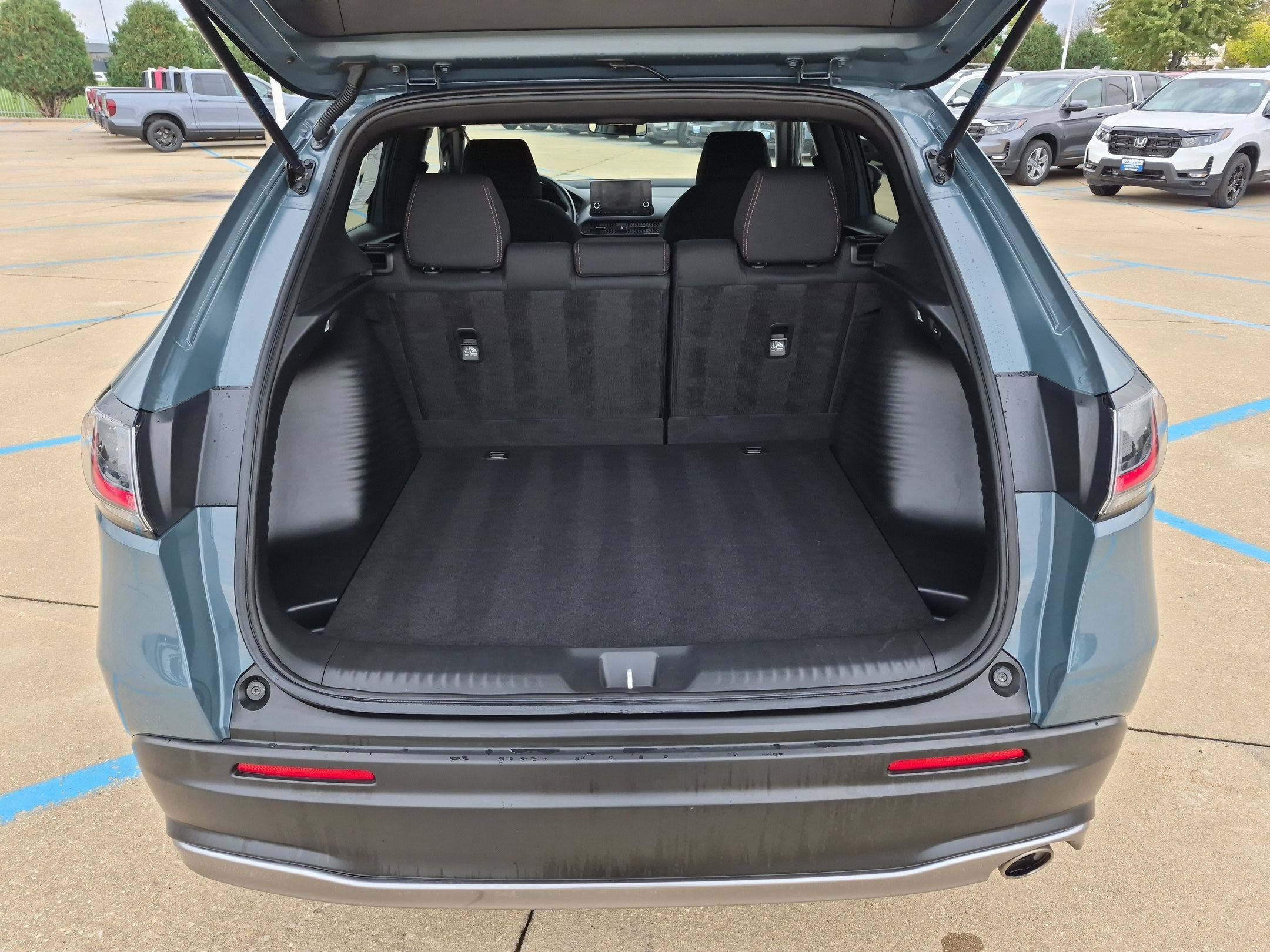 Certified 2024 Honda HR-V Sport image 26