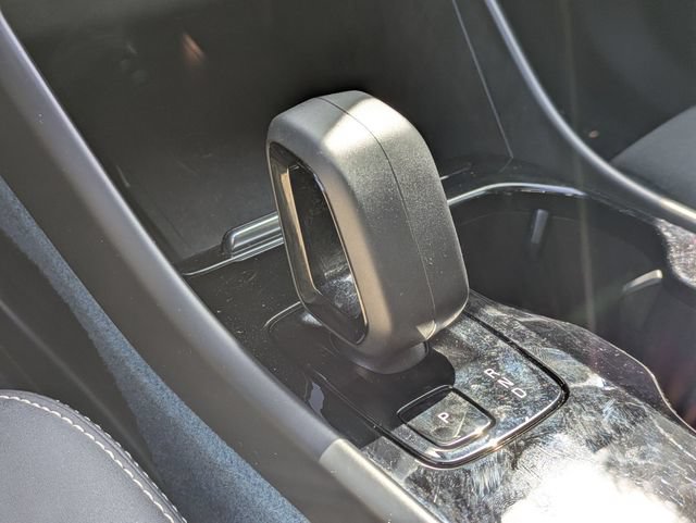 Certified 2023 Volvo XC40 Recharge Plus AWD/4WD image 20