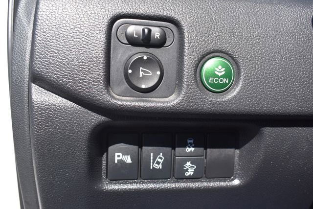 Used 2018 Honda Pilot Elite image 27