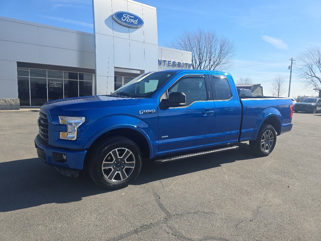 Used 2016 Ford F150 XLT w/ Equipment Group 302A Luxury image 2