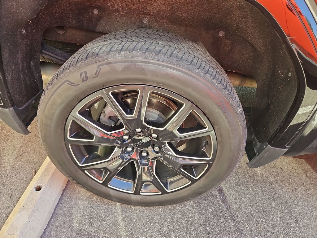 Used 2021 GMC Sierra 1500 Denali w/ Denali Ultimate Package image 7