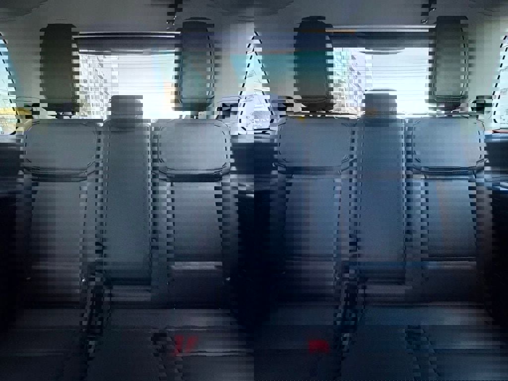 New 2025 Ford Expedition Active image 22