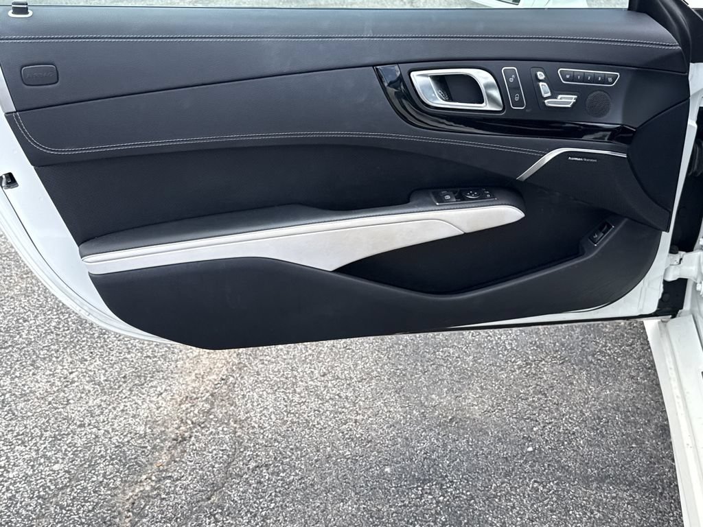 Used 2015 Mercedes-Benz SL 550 image 7