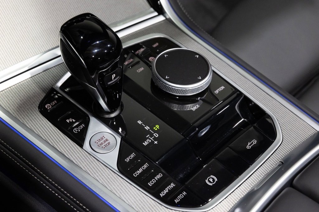 Used 2024 BMW M850i xDrive Convertible image 13