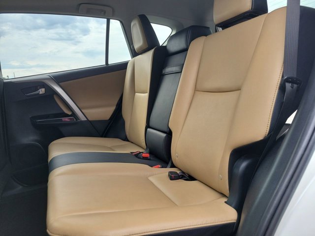 Used 2017 Toyota RAV4 Limited image 20