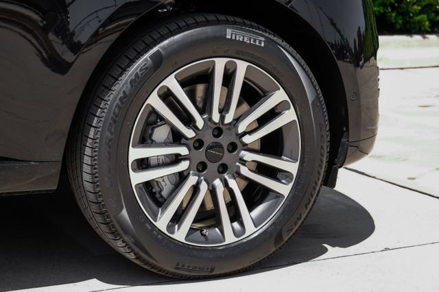 New 2026 Land Rover Range Rover SE AWD/4WD image 76