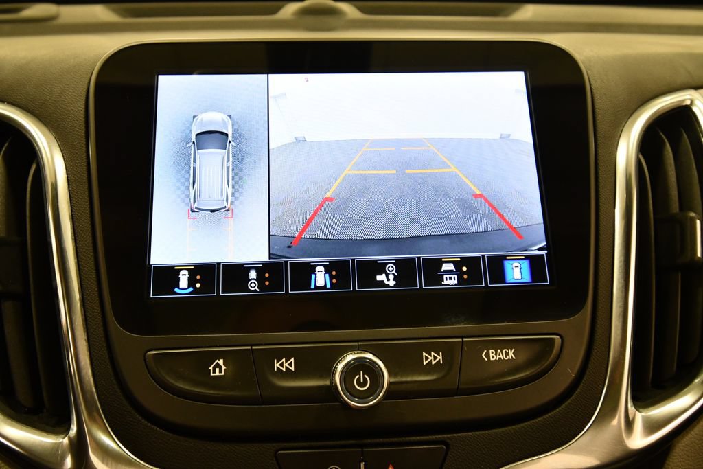 Used 2023 Chevrolet Equinox LT AWD/4WD image 25