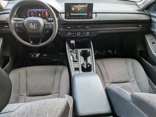 Used 2023 Honda Accord EX image 17