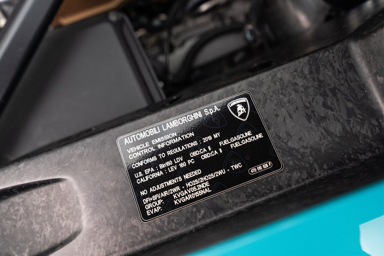 Used 2019 Lamborghini Huracan Performante AWD/4WD image 99