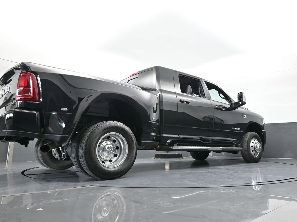 Used 2025 RAM 3500 Laramie image 70