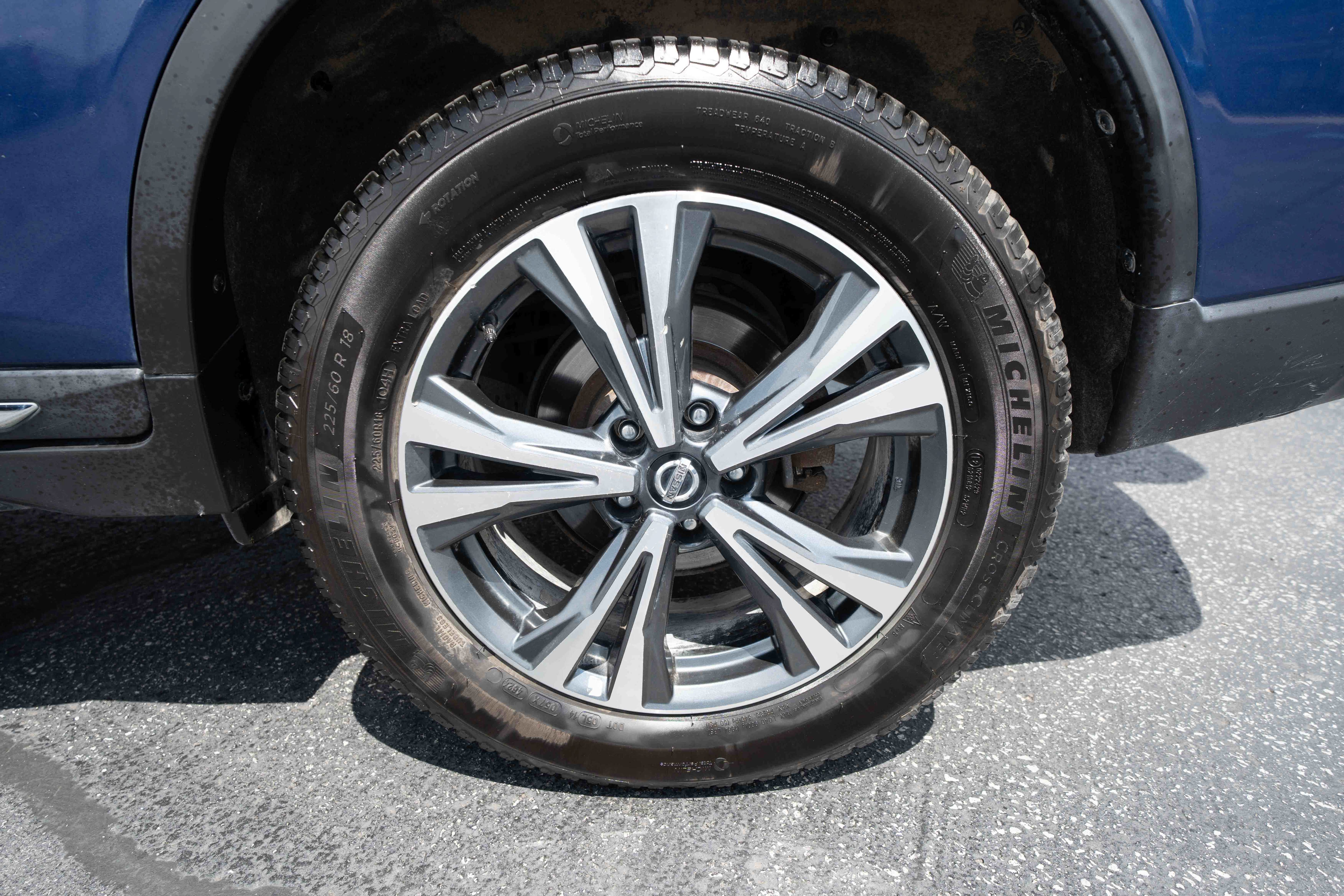 Used 2018 Nissan Rogue SL AWD/4WD image 30