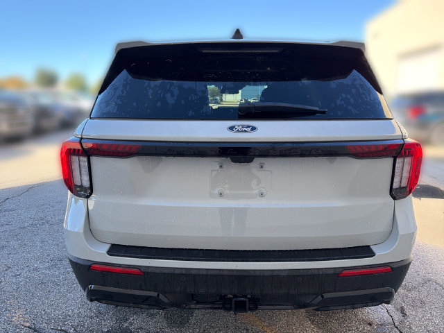 New 2027 Ford Explorer ST-Line w/ Premium Package AWD/4WD image 7