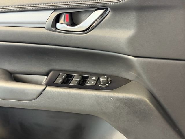Used 2021 MAZDA CX-5 Touring FWD image 23