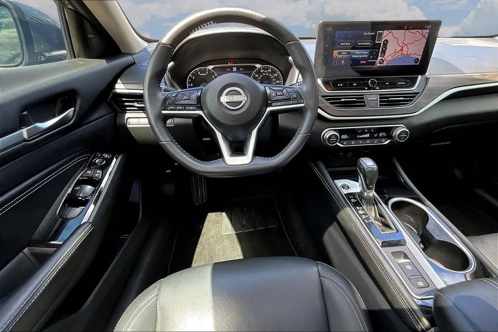 Used 2023 Nissan Altima 2.5 SL FWD image 10