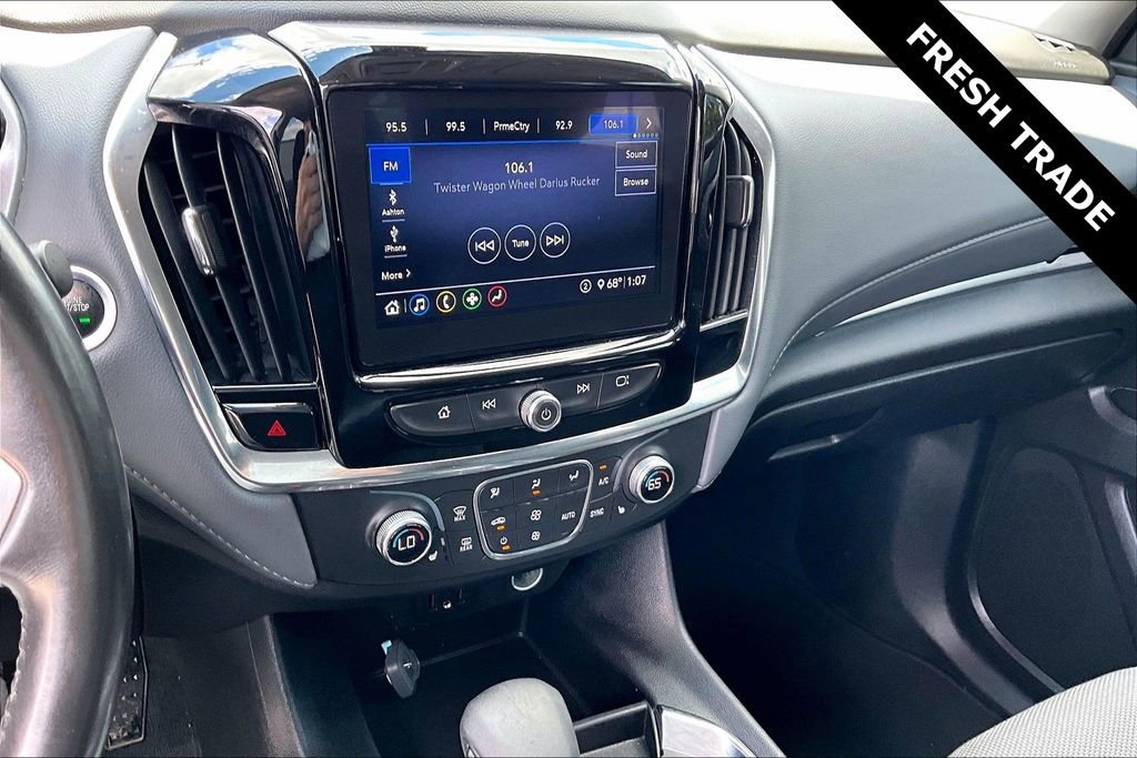 Used 2021 Chevrolet Traverse LT FWD image 15