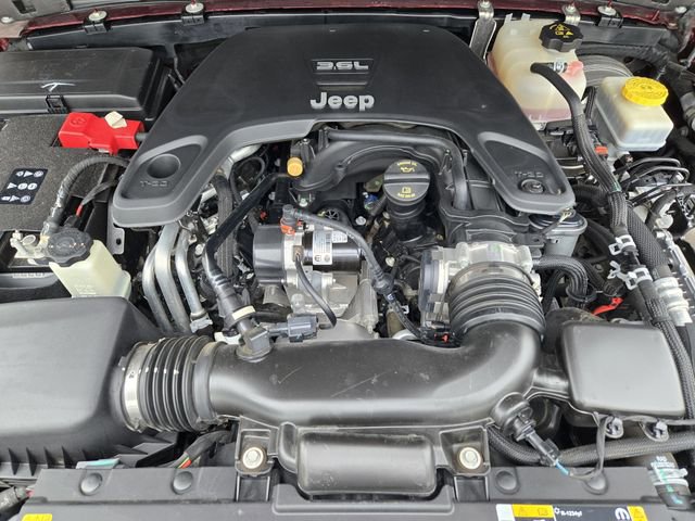 Certified 2021 Jeep Wrangler Unlimited Rubicon AWD/4WD image 33
