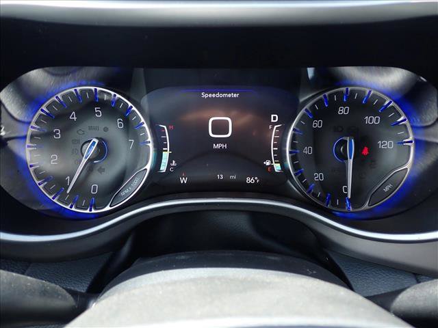 New 2027 Chrysler Pacifica Select FWD image 26