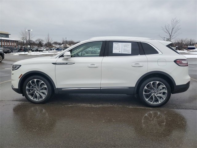 Used 2022 Lincoln Nautilus Reserve image 4