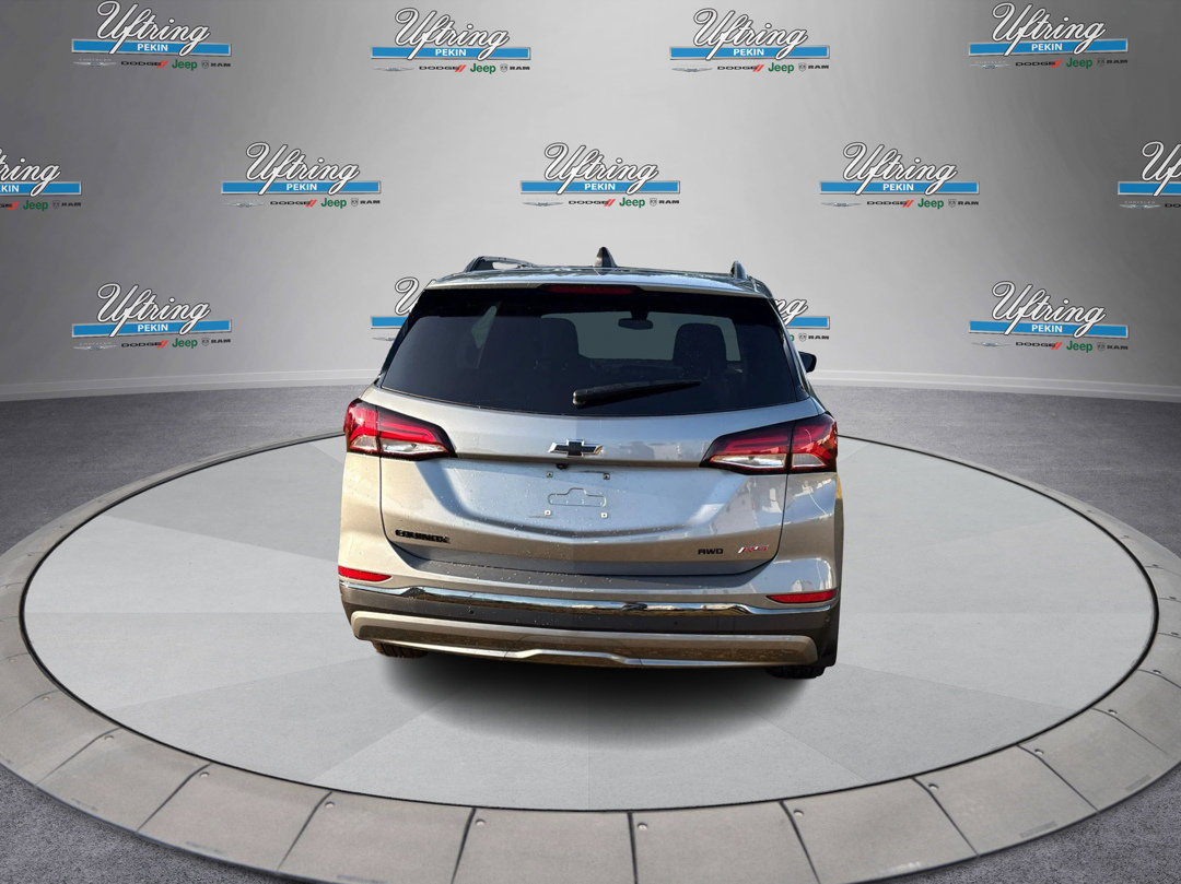 Used 2023 Chevrolet Equinox RS w/ RS Leather Package image 4