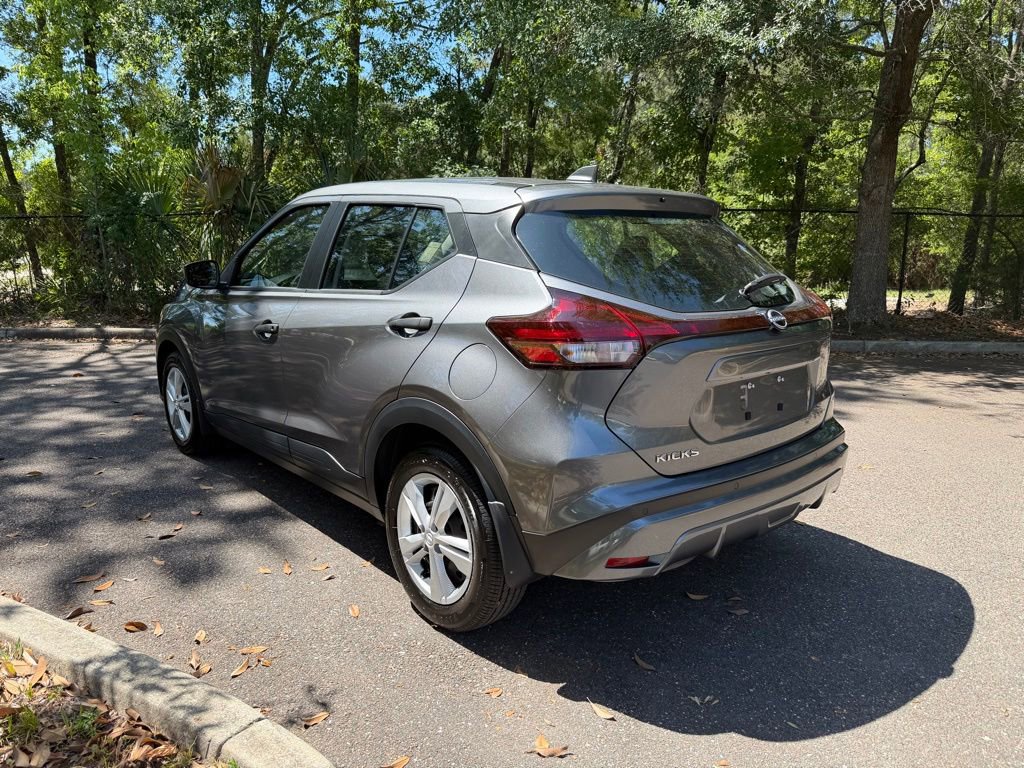 Used 2025 Nissan Kicks Play S FWD image 4