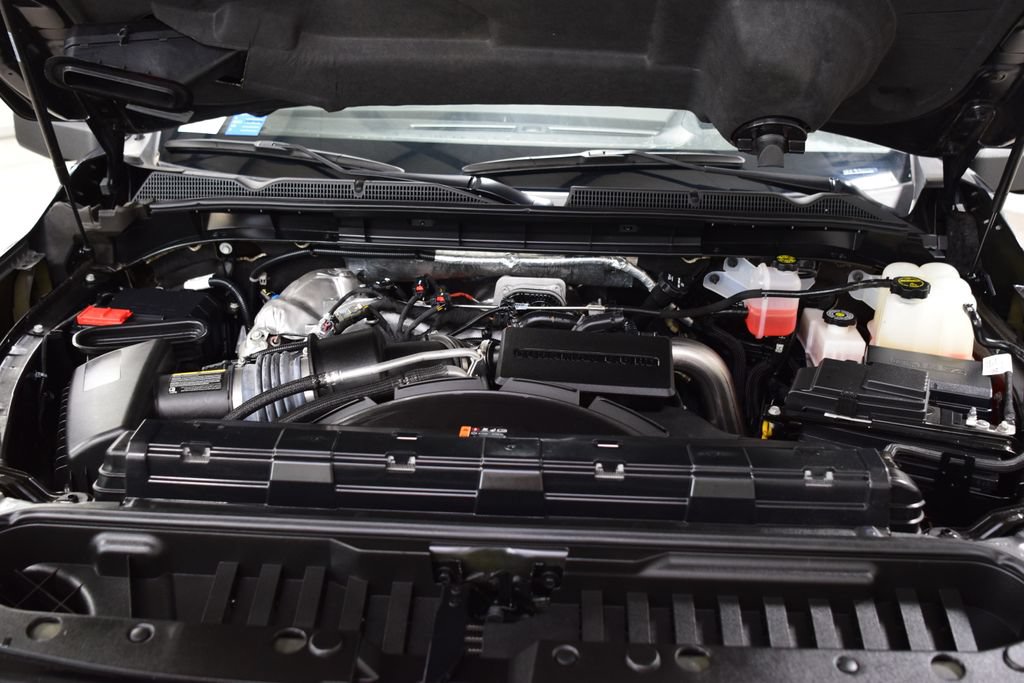 Used 2024 GMC Sierra 2500 AT4 w/ AT4 Premium Plus Package AWD/4WD image 34